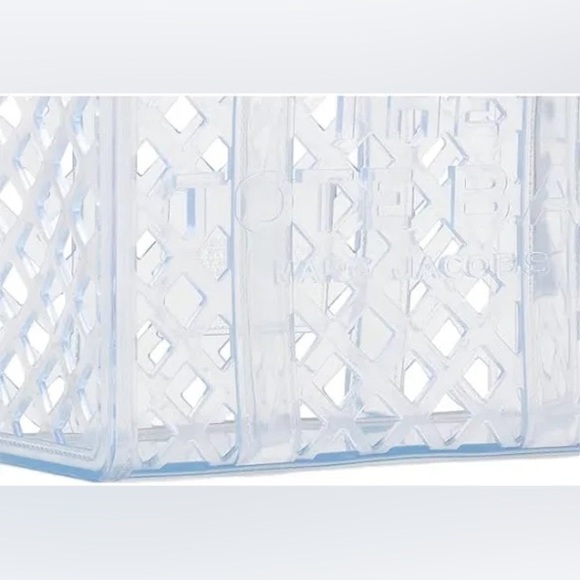Authentic Marc Jacob’s Clear Jelly Tote w/ Dust bag (NWT) - Picture 11 of 13
